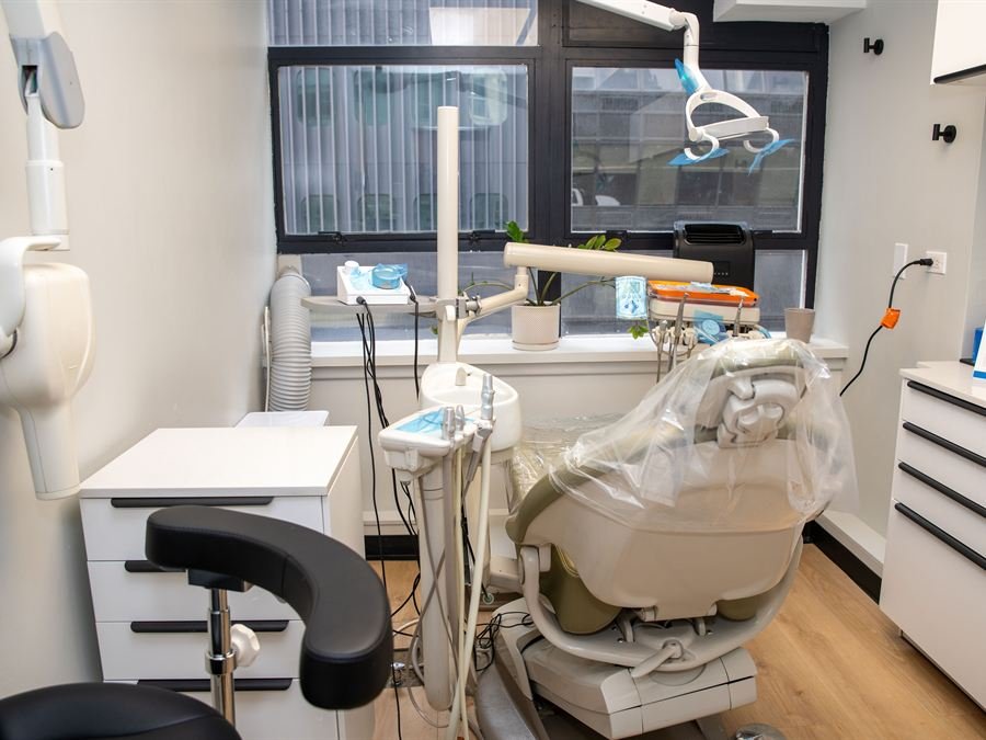 Treatment room at Chroma Dental in Midtown East